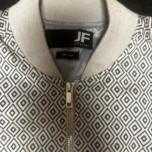 JF J. Ferrar Geometric Diamond Zip-Front Bomber Jacket - White & Black - Picture 4 of 6